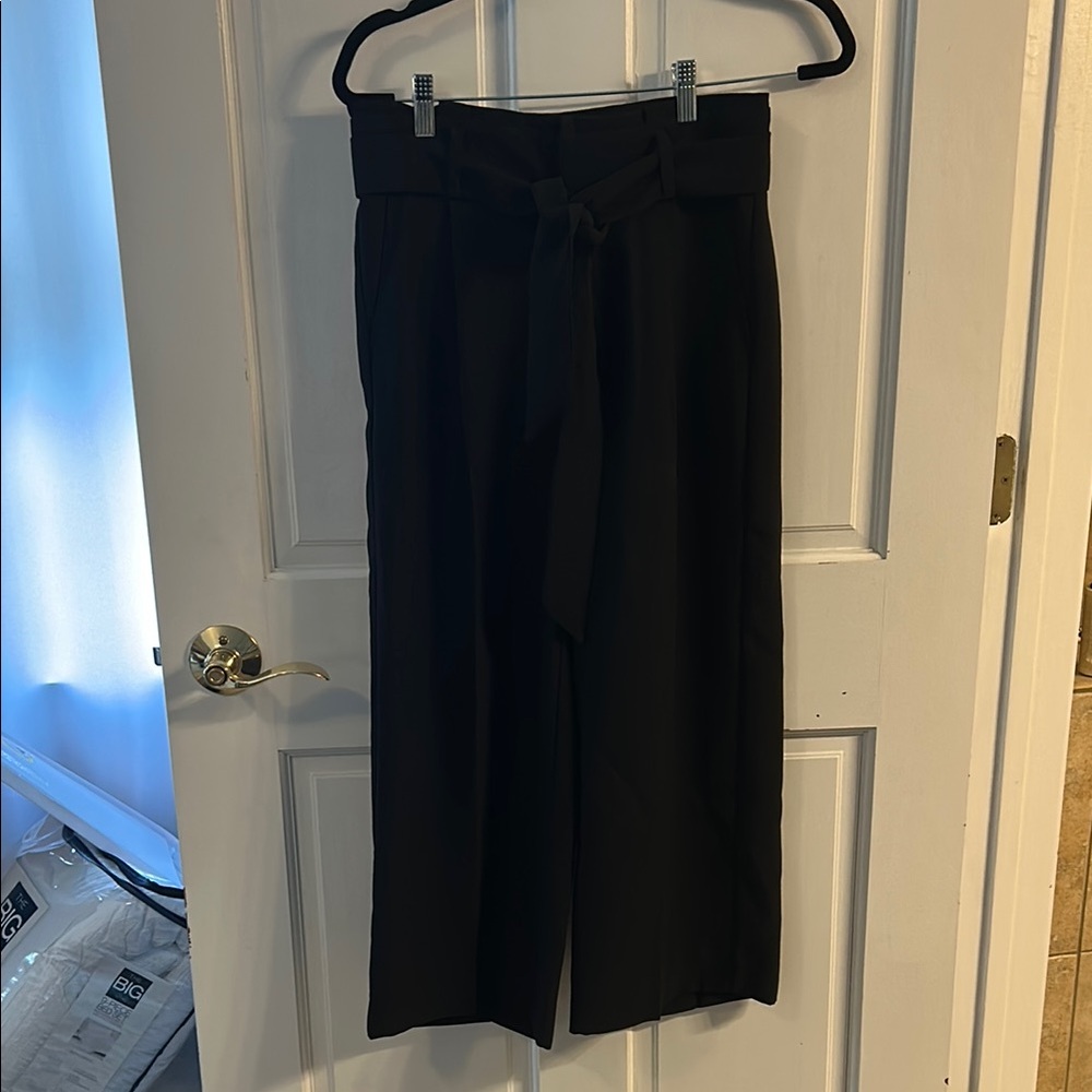 Black Cropped High-Waisted Wide-Leg Pants